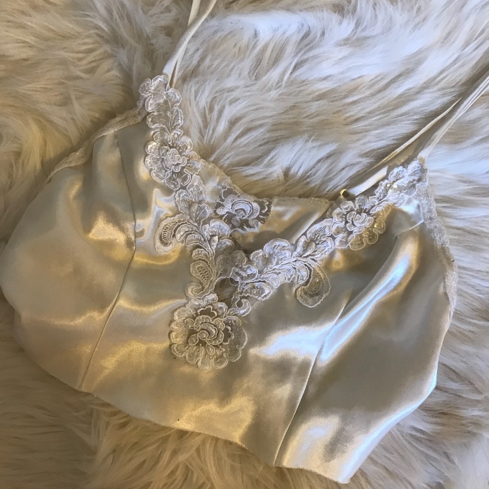 Vintage White Lace Crop Top Cami